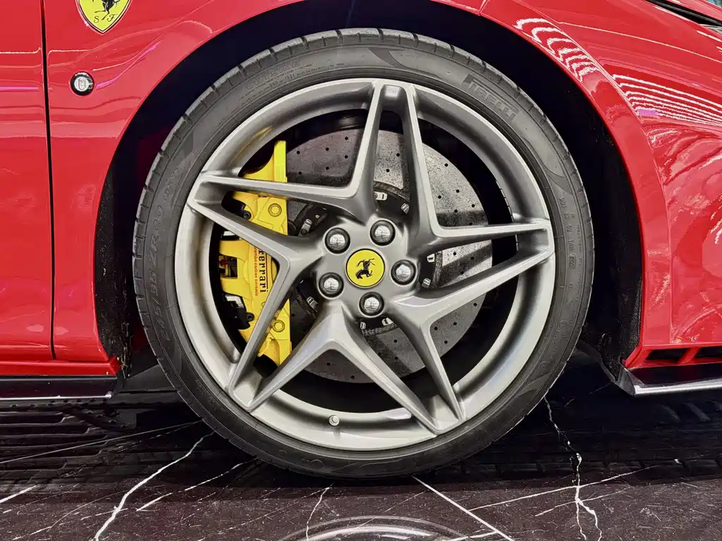 Ferrari F8 2022 — фото 5
