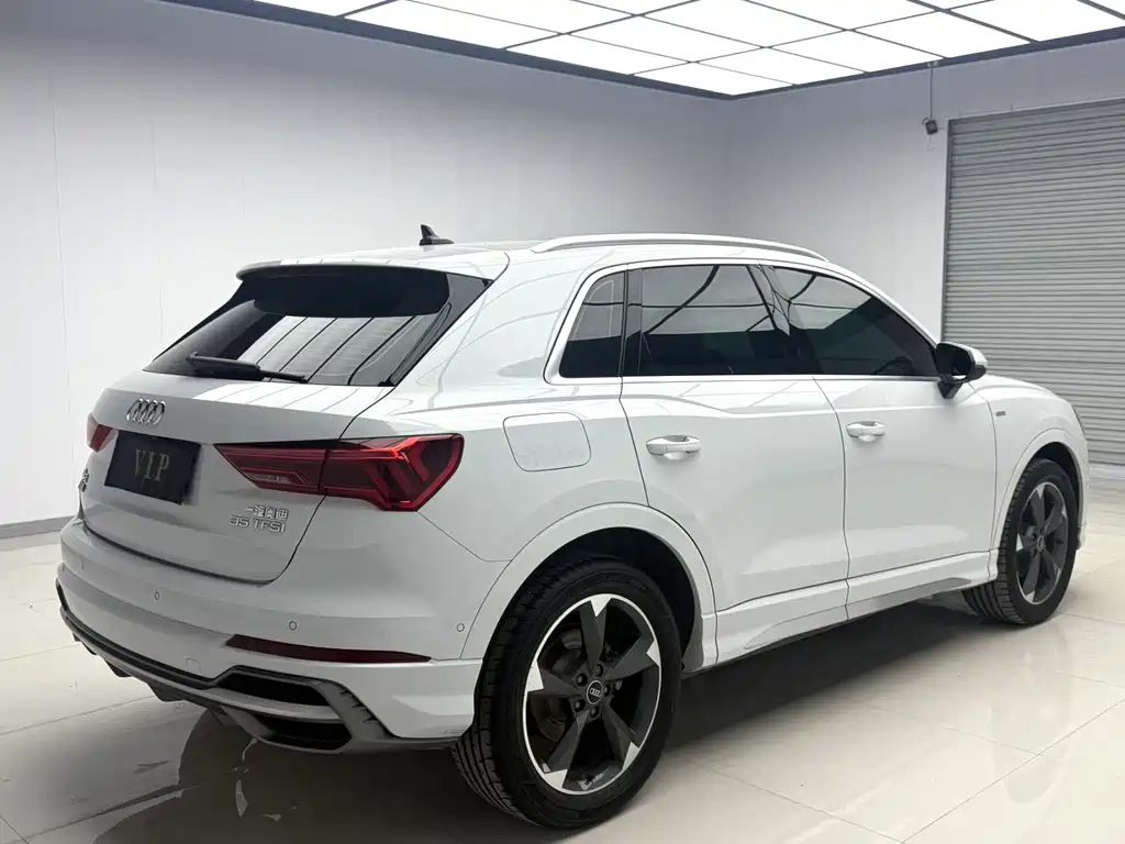 Audi Q3 2023