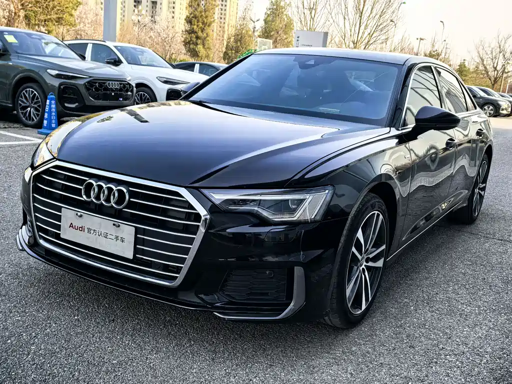 Audi A6L 2021 — фото 1