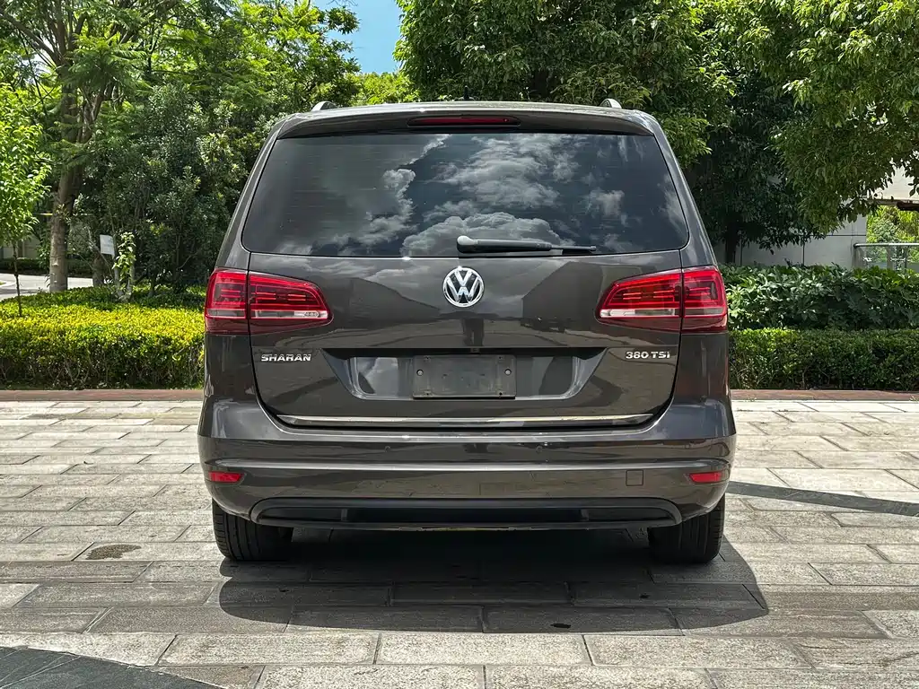 Volkswagen Sharan 2018 — фото 19