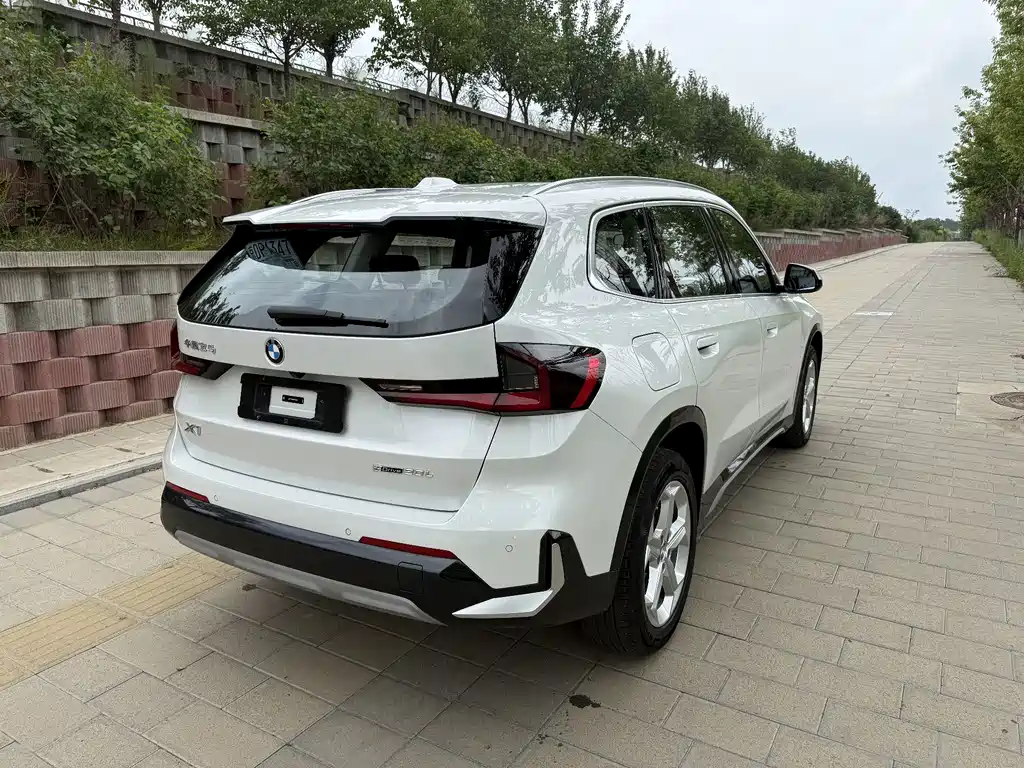 BMW X1 2023