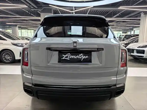 Rolls-Royce Cullinan 2021