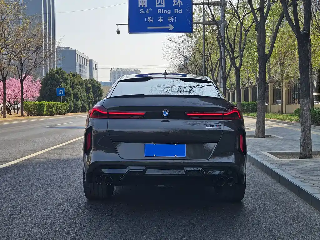 BMW X6 M 2023 — фото 5