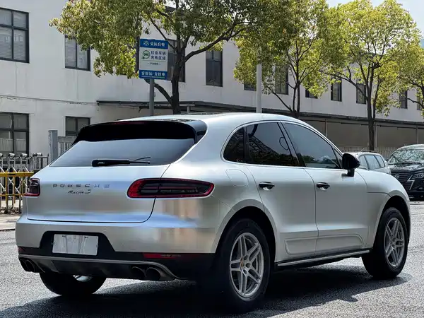 Porsche Macan 2017