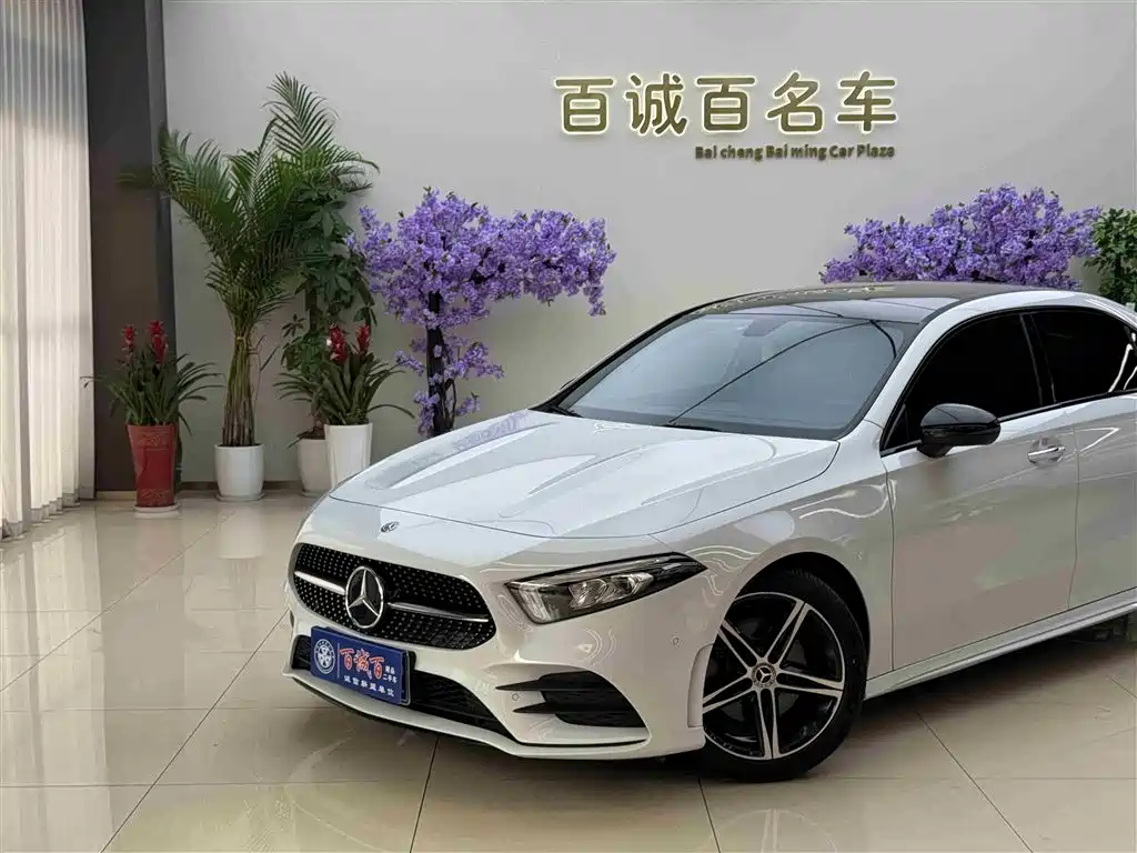 Mercedes-Benz A-Class 2020 — фото 3