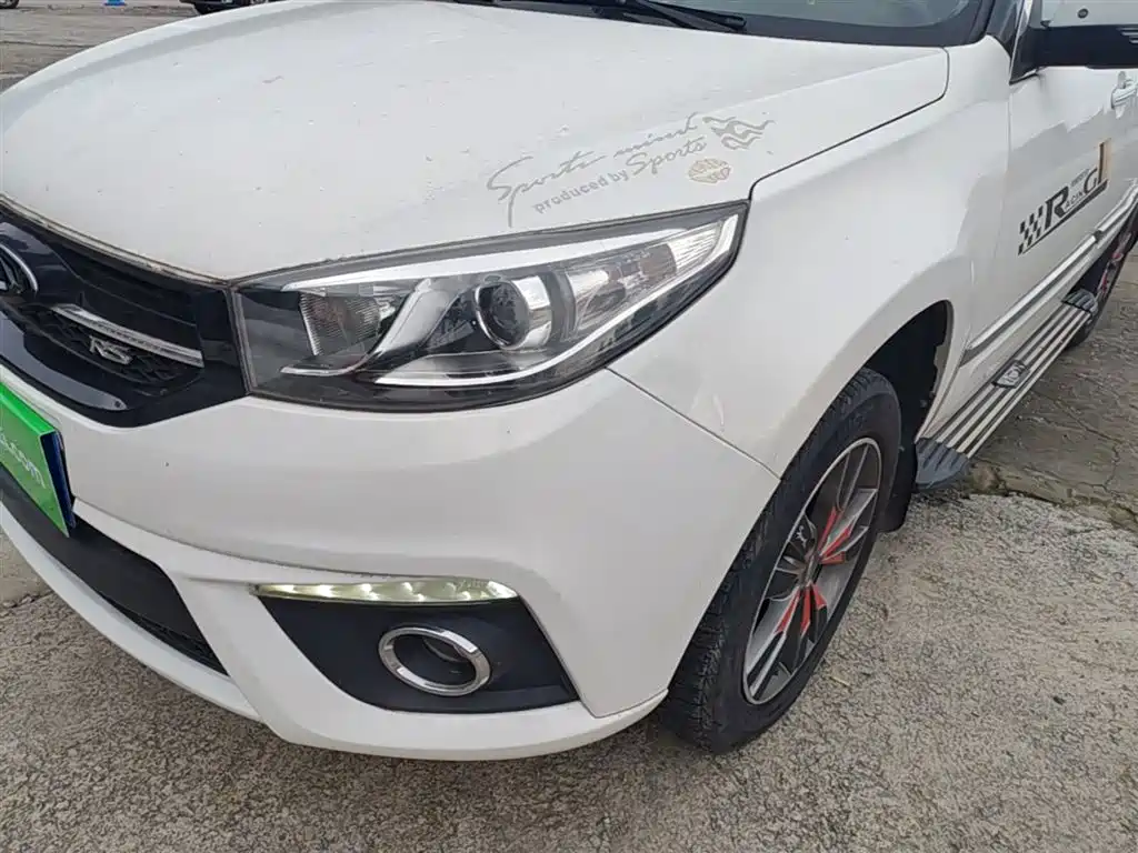 Chery Tiggo 3 2016 — фото 24