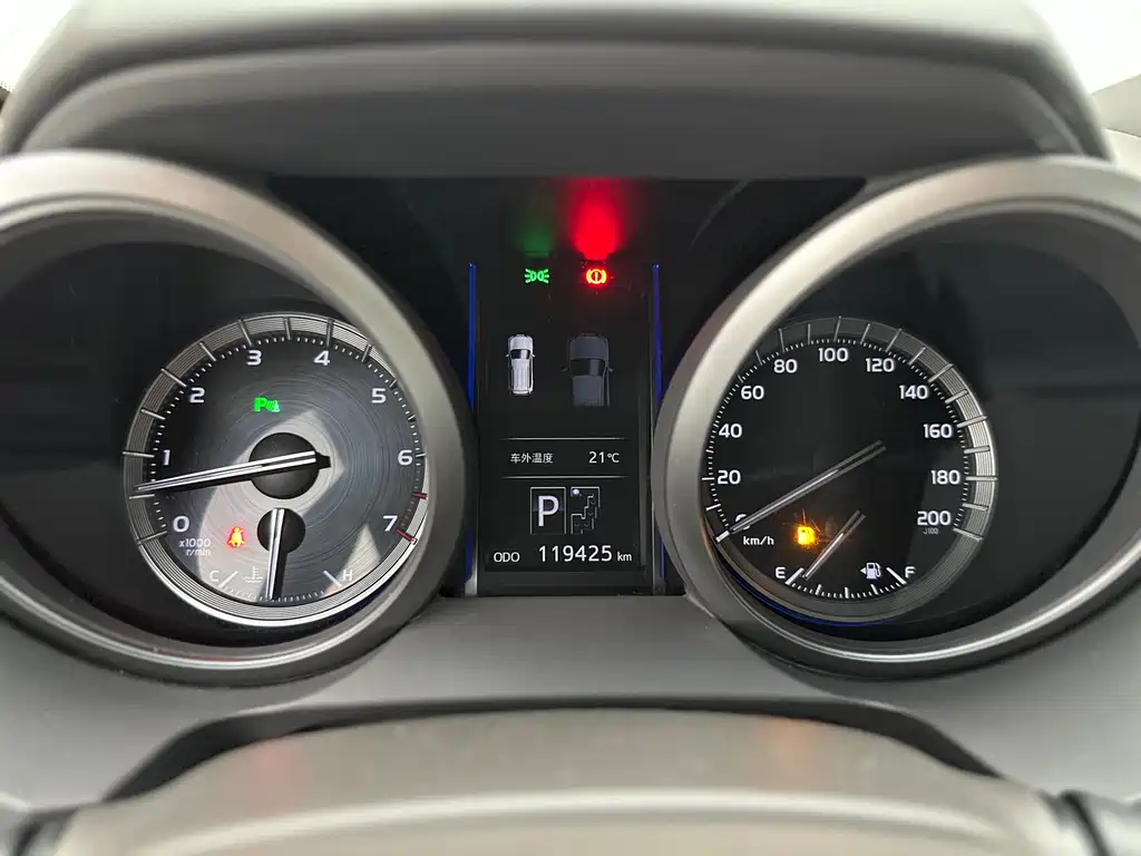 Toyota Prado 2016 — фото 22