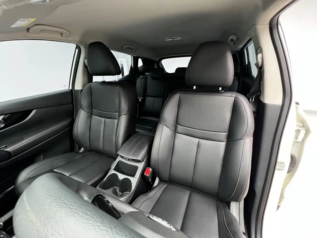 Nissan Qashqai 2023 — фото 12