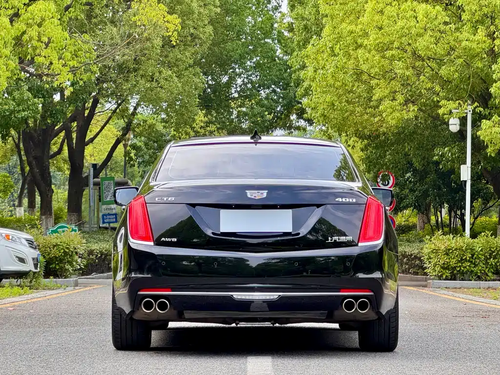Cadillac CT6 2017 — фото 19