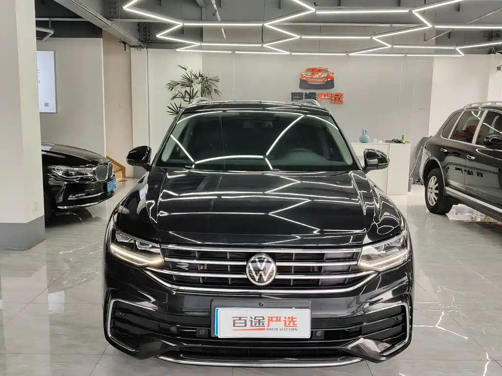 Volkswagen Tiguan L 2022 — фото 3