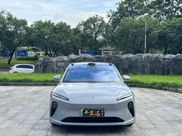 NIO ET5T 2024