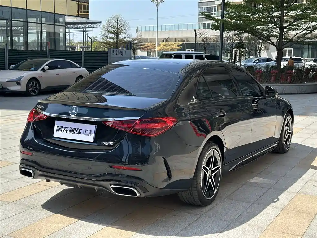 Mercedes-Benz C-Class 2023 — фото 6