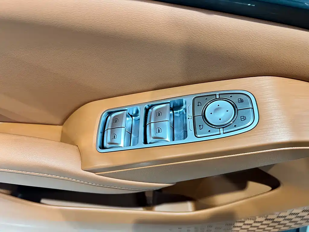 Haval Xiaolong MAX 2025 — фото 17