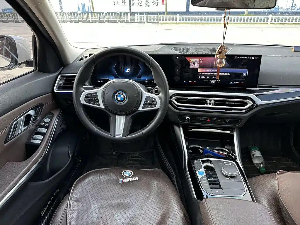 BMW i3 2024 — фото 12