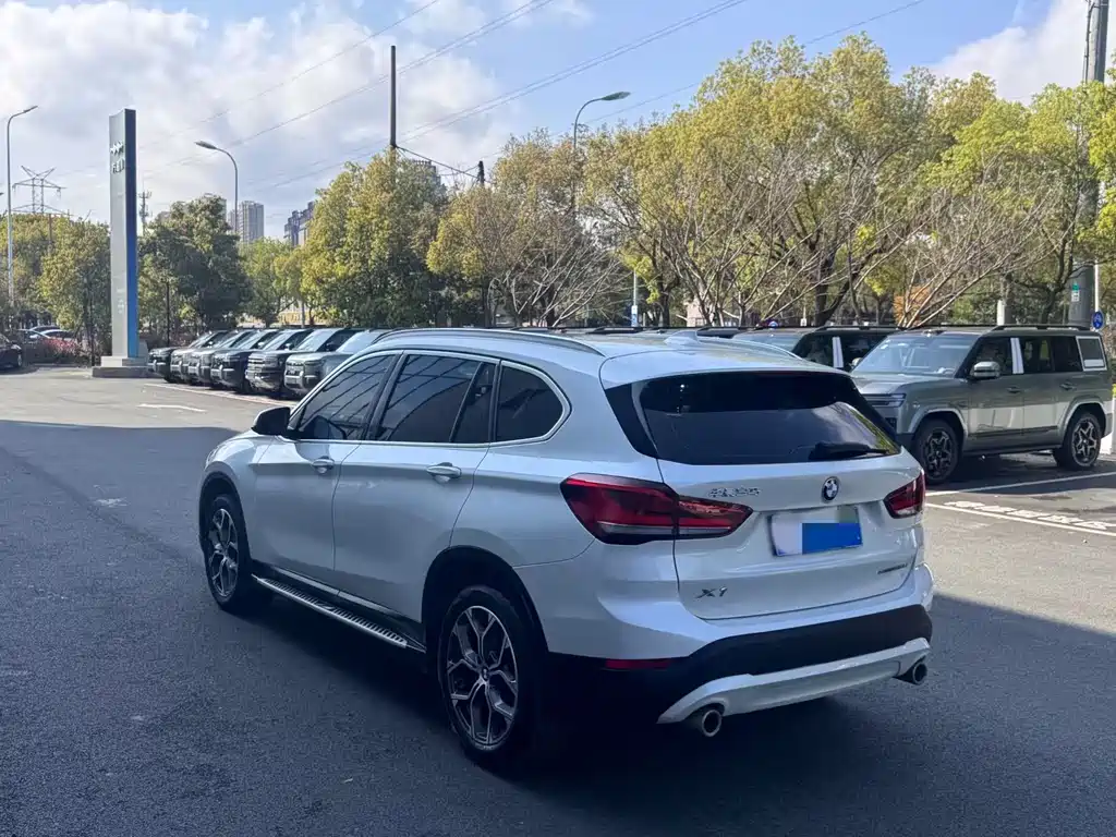 BMW X1 2020 — фото 15