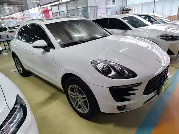 Porsche Macan 2017