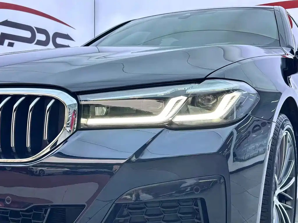 BMW 5 Series 2023
