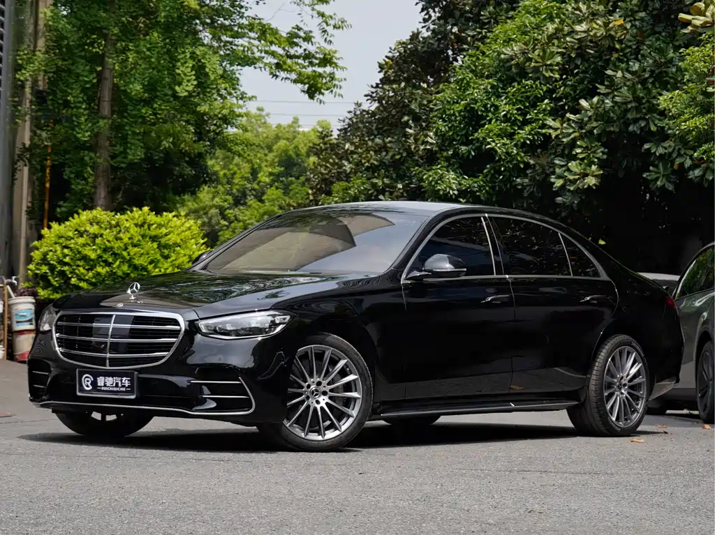 Mercedes-Benz S-Class 2024