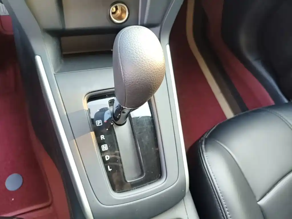 Nissan Sylphy 2025 — фото 14