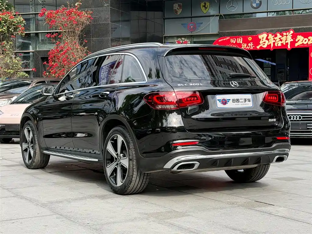 Mercedes-Benz GLC 2023 — фото 4