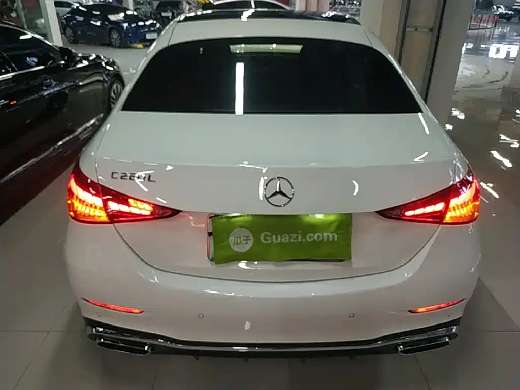 Mercedes-Benz C-Class 2023 — фото 6