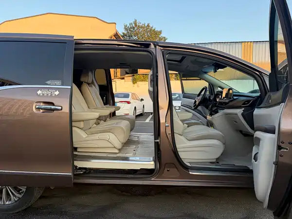 Buick GL8 2020