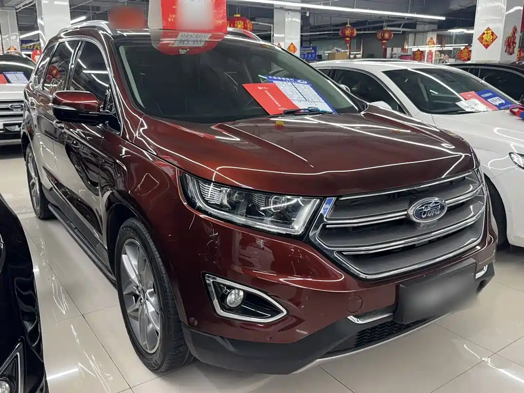 Ford Edge 2018 — фото 9