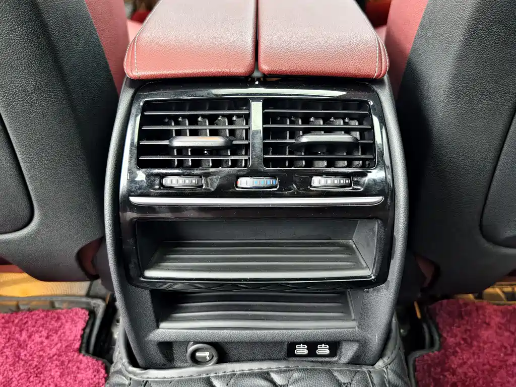BMW 5 Series 2022 — фото 12