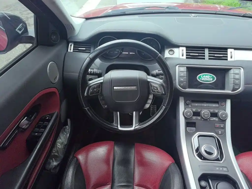 Land Rover Evoque 2014 — фото 7