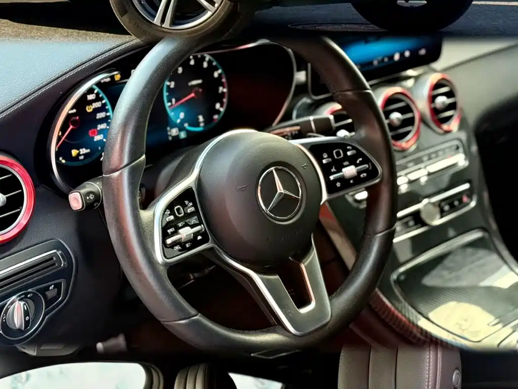 Mercedes-Benz GLC 2021