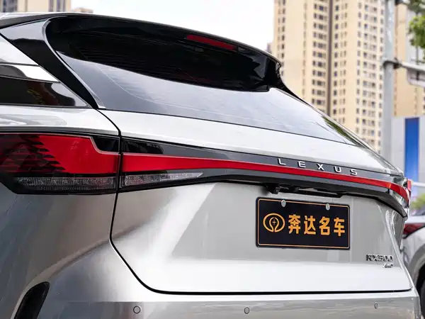 Lexus RX 2025