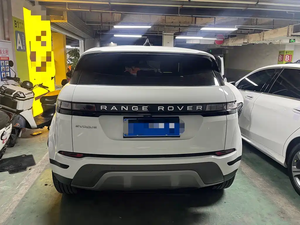 Land Rover Range Rover Evoque 2020 — фото 8