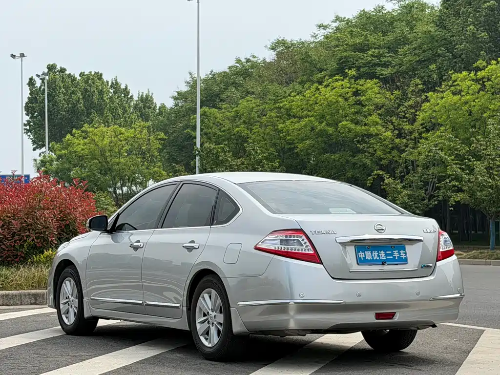Nissan Teana 2011 — фото 21