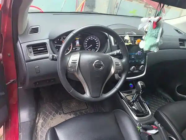Nissan Tiida 2021