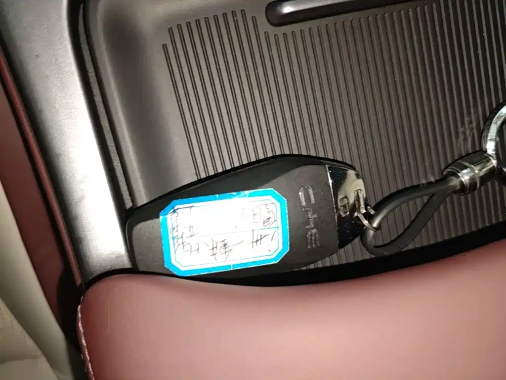 BYD Seal 2023 — фото 17