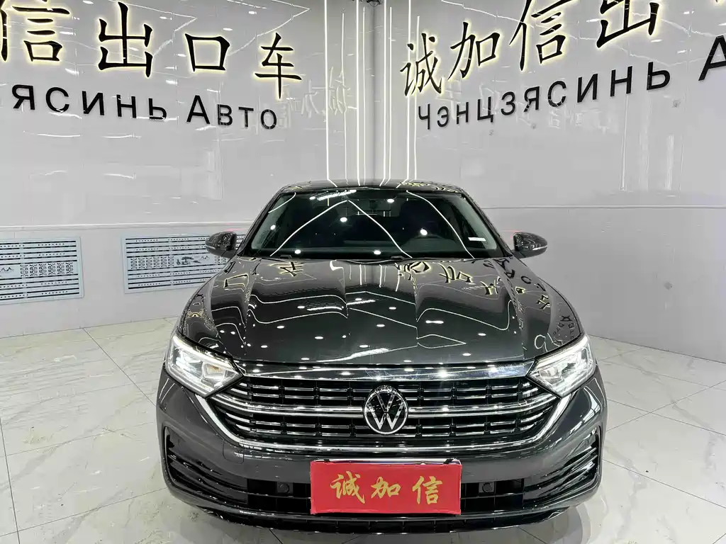 Volkswagen Sagitar 2022