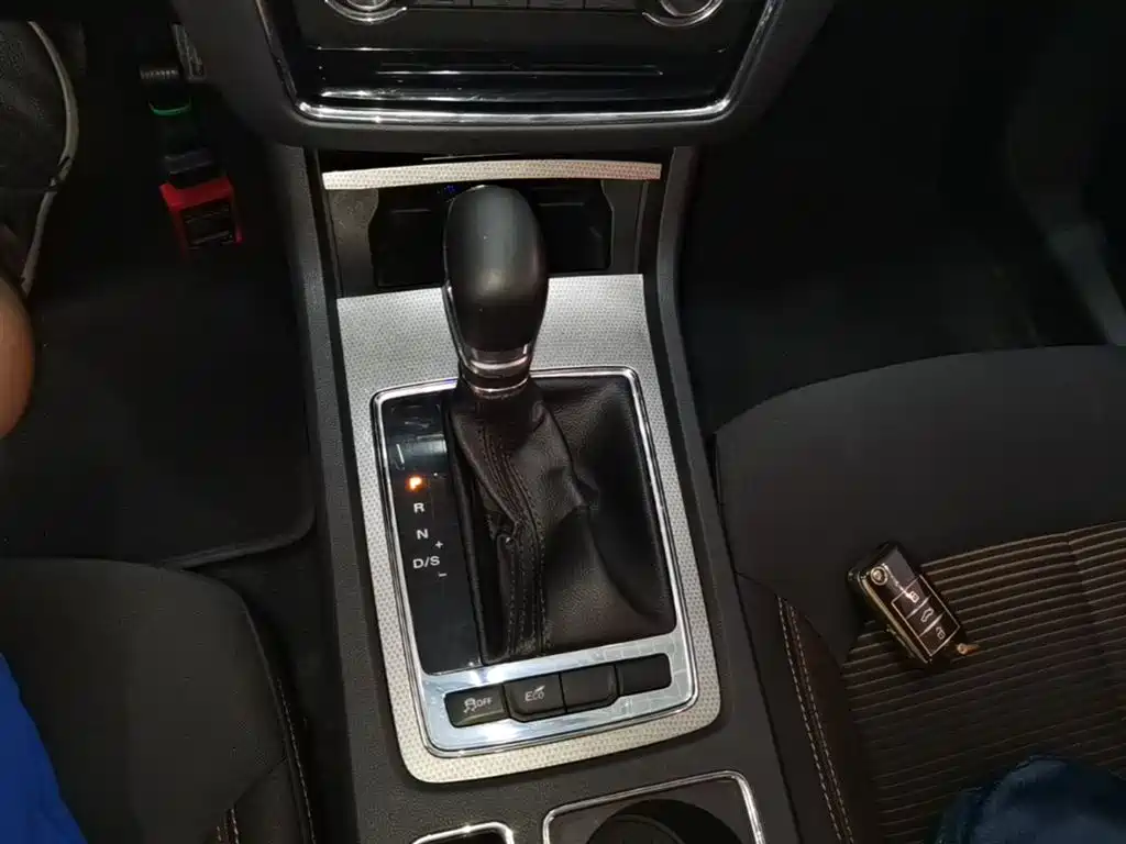 Roewe i6 Classic 2019 — фото 14