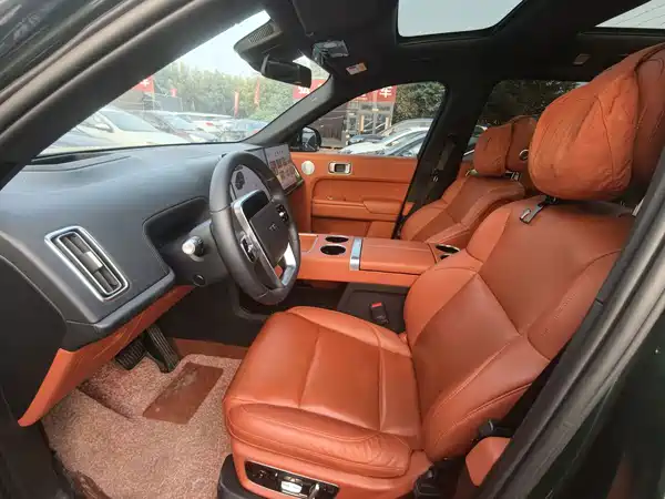 Li Auto L8 2023