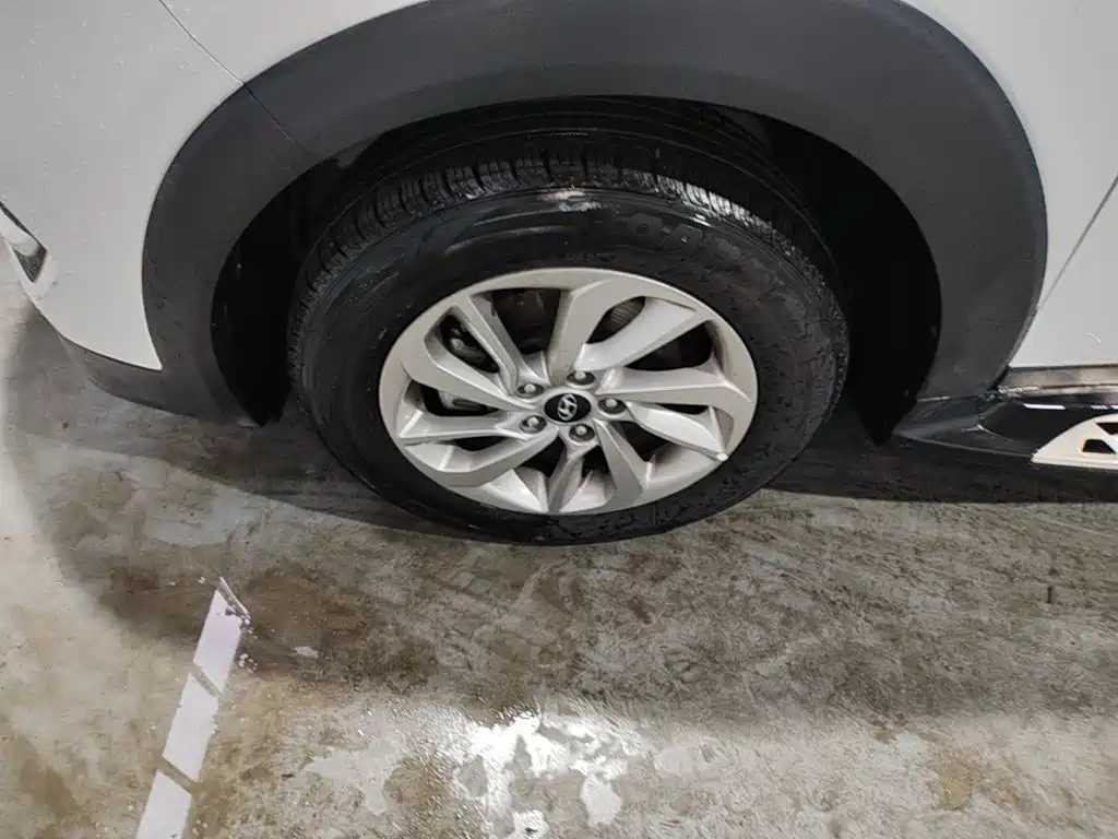 Hyundai Tucson 2018 — фото 23