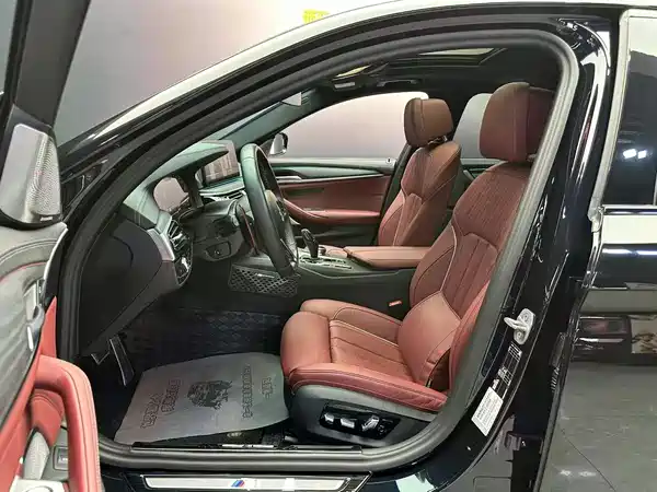 BMW 5 Series 2024