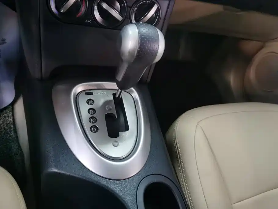 Nissan Qashqai 2014 — фото 16