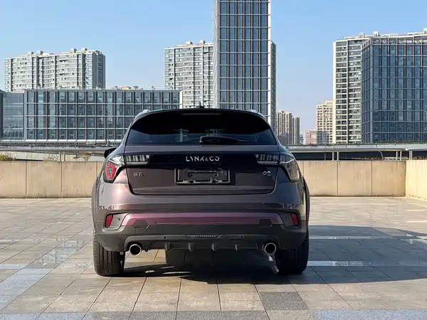Lynk & Co 02 2022