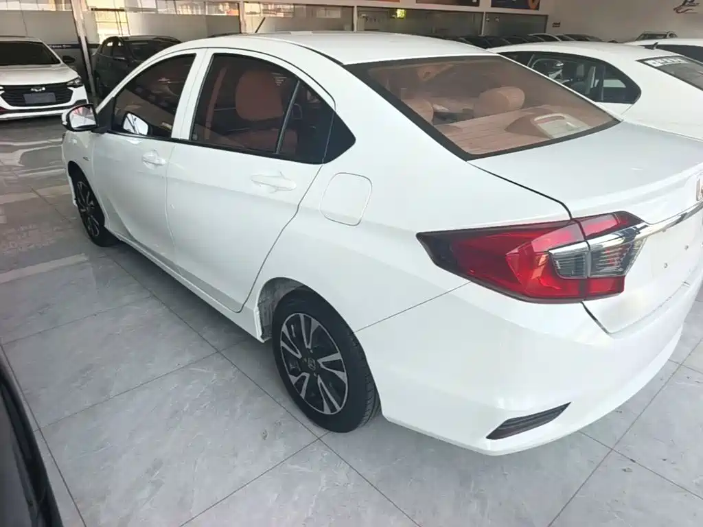 Honda Greiz 2018 — фото 5