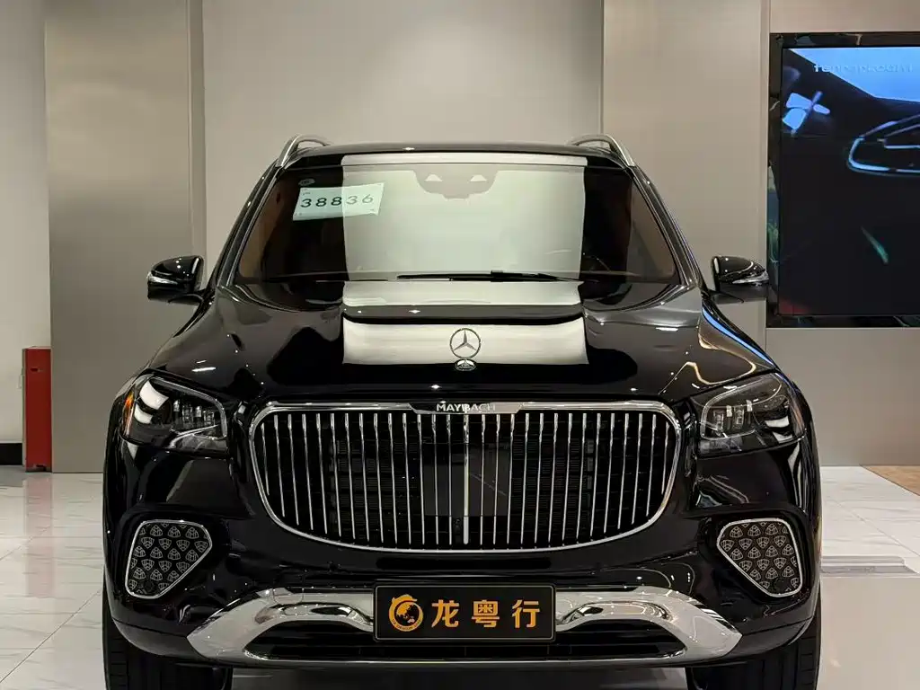 Mercedes-Benz GLS — фото 1
