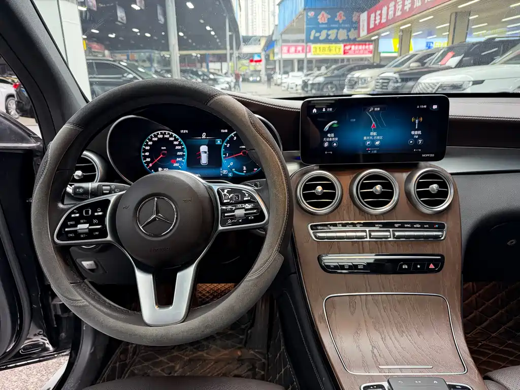 Mercedes-Benz GLC 2020 — фото 13