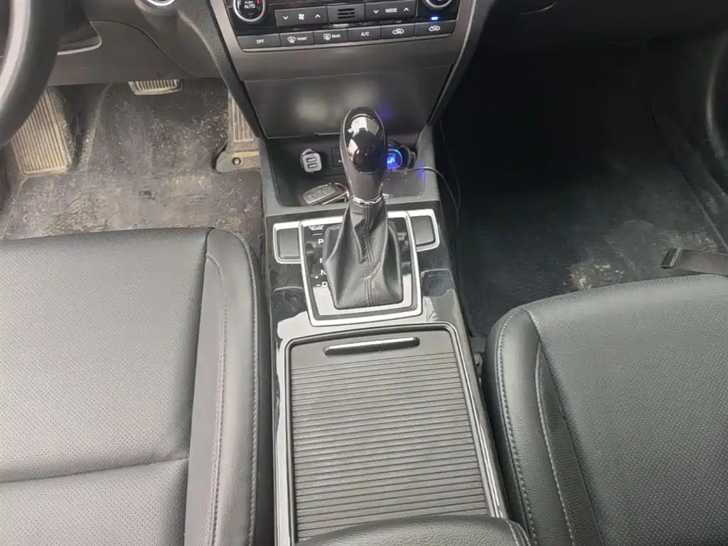 Hyundai Mistra 2014 — фото 14