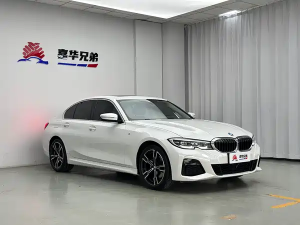 BMW 3 Series 2021