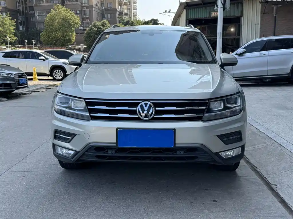Volkswagen Tiguan L 2019