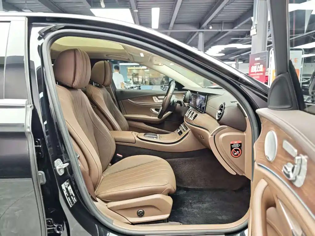 Mercedes-Benz E-Class 2020