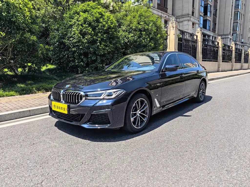 BMW 5 Series 2023